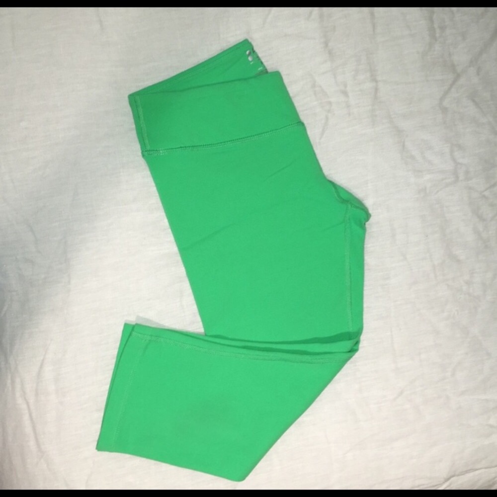Splits59 green leggings